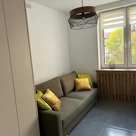 Nowoczesny Apartament W Centrum Torunia Exterior photo